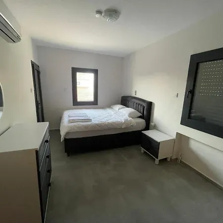 Villa Old House With Pool Çeşme